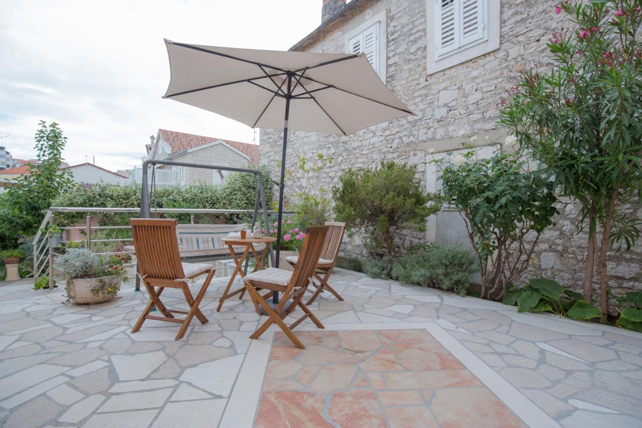 Rooms Plava Laguna Primosten Exterior photo